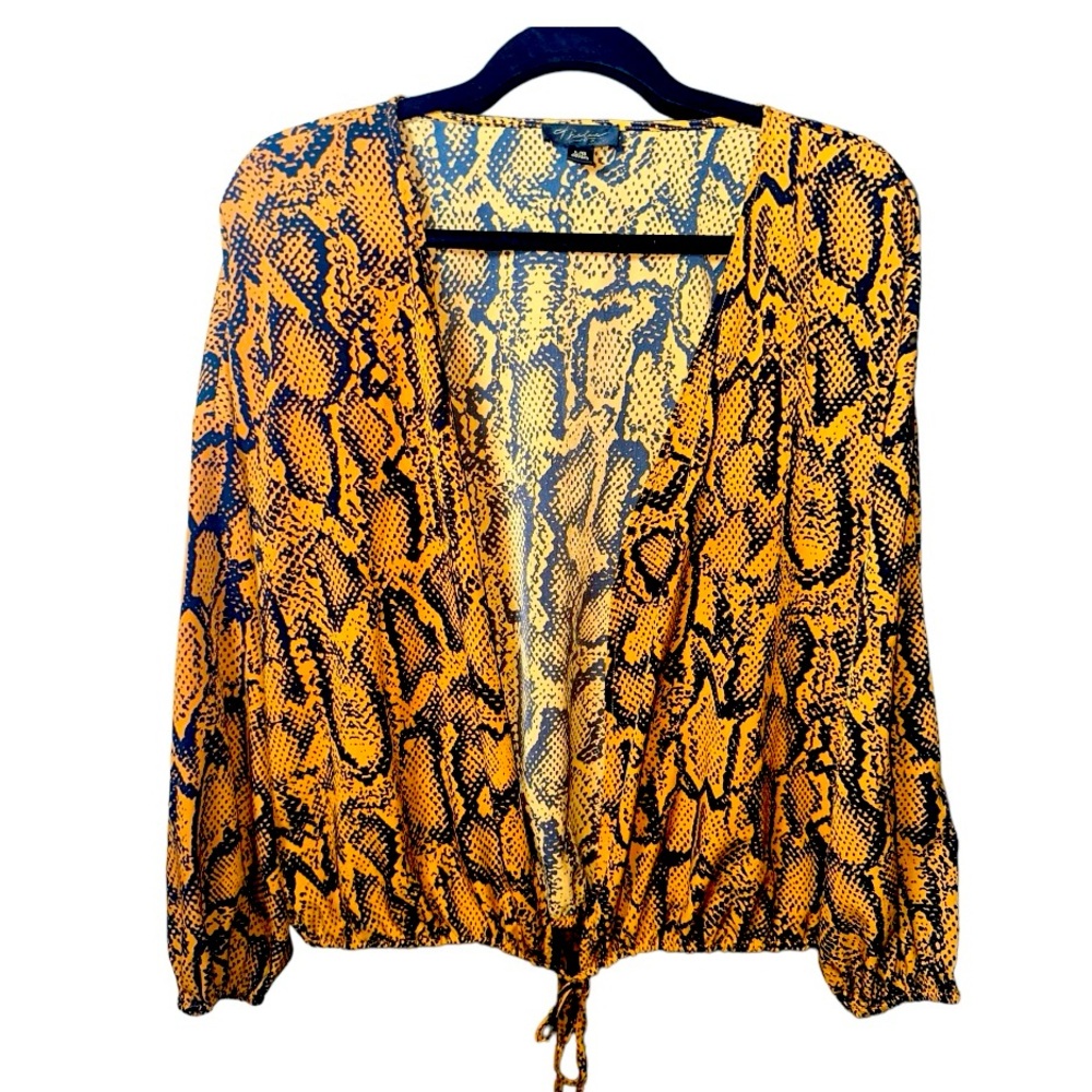 Gold Trendy Snake Print Suit. Size XL